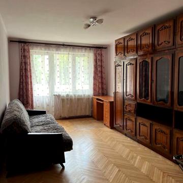 Довгострокова оренда 2к Квартира Карпатська вулиця