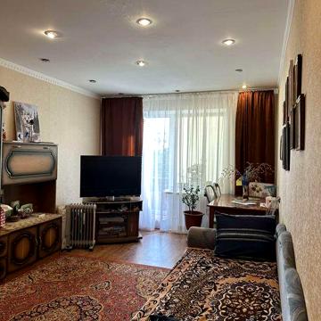 Продам 2кімнатну квартиру у м.Соснівка.