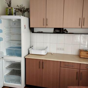 Відродження просп., 20