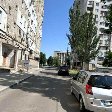 Продаж 2 к/квартири Корабельний р-н
