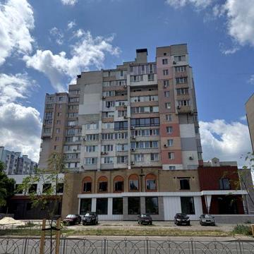 2 кім кв. Вул. Г. Дніпра,61 з чудовим видом!