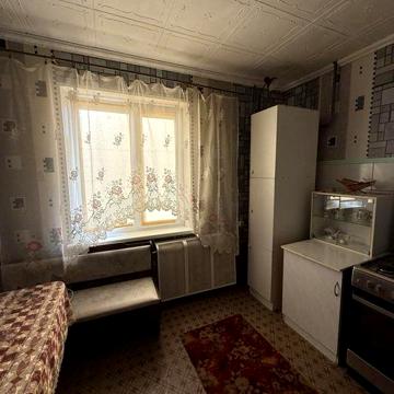 Здається 2 кімнатна квартира на Югокі .