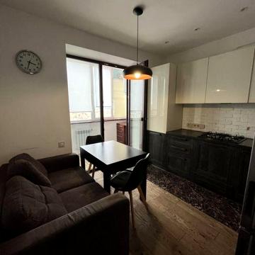 Продам квартиру 45 кв від власника ЖК Перший Парковий