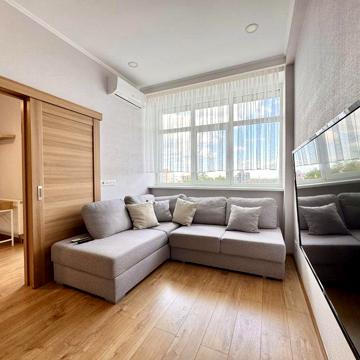 Квартира з ремонтом у новобудові центру IQ House ЖК IQ House