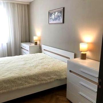Єврейська вул., 53