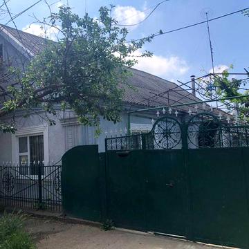 СДАМ БОЛЬШОЙ дом  на длительное время г. РЕНИ, Одесская область