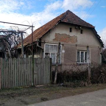 Продається будинок у с. Шаланки