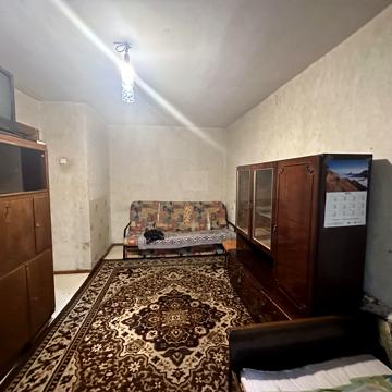 Петра Ніщинського вул., 12