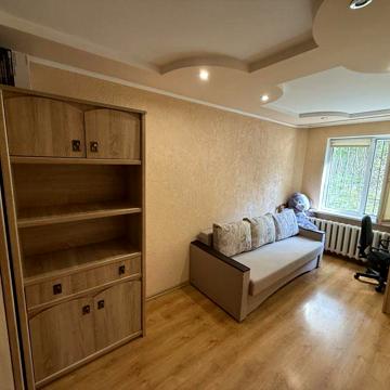 Продаж 3-ої квартири провулок Бульварний 13