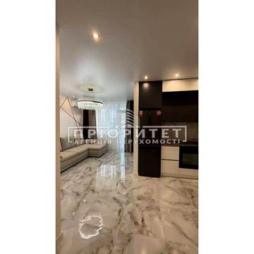 Продаж 1к Квартира Івана Франка вулиця ЖК Modern