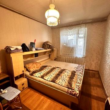 Продам 2 кімн квартиру район 12 го кварталу