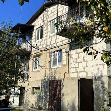 Продам будинок 120 кВ.м над Канівським морем біля  Трахтемирова