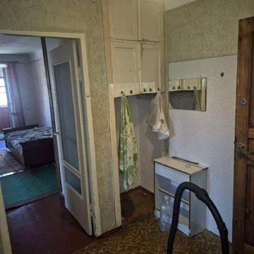 Продам 3-кімнатну квартиру в центрі