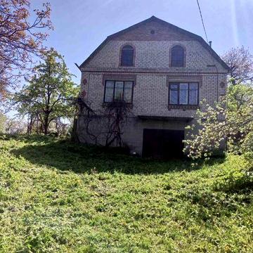 Продам будинок із зем.ділянкою 33 сотки або обміняю на 2-х кімн.кварти