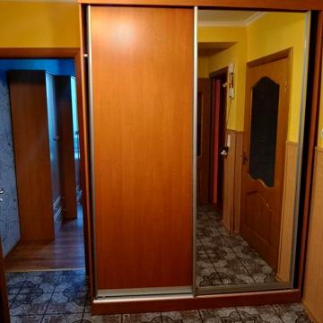 Продається велика 4 кімнатна квартира