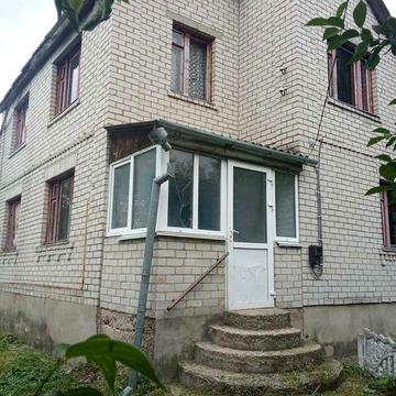 Продам дом в с.Ставище.