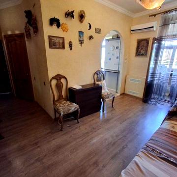 Сдається 2 к. квартира у Центрі міста. вул. Шнеєрсона 2Б