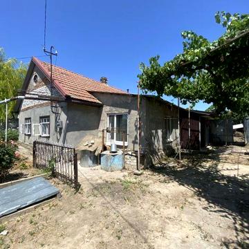 Продам дом в городе