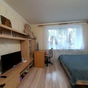 Продаж 1к Квартира Київська вулиця