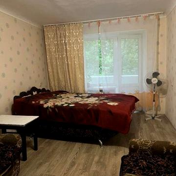 Сдам 1 ком кв м Бот.Сад -4мин, 2/5