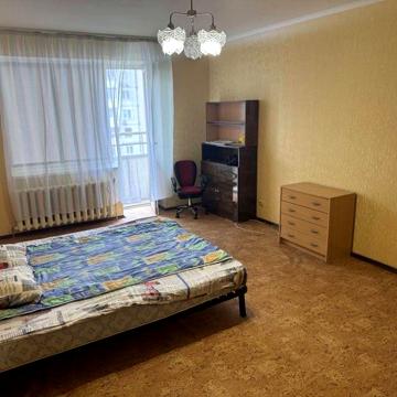 Оренда, Бориспільська вулиця, 26-К.Розглянемо всіх