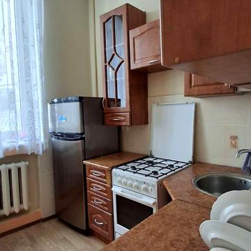 Довгострокова оренда 2к Квартира Сліпого Йосипа Кардинала вулиця