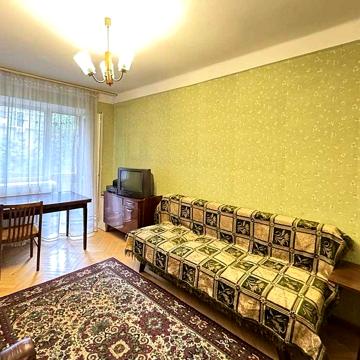 Вул. Красилівська 2/3, оренда 2к квартири. Газ! м. Голосіївська 3хв