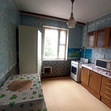 Ревуцького вул., 19/1