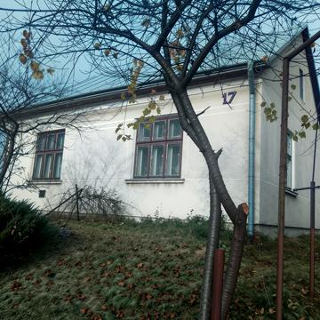 Дмитра Яворницького, 17