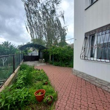 Святослава Алексапольського вул. (Дмитрієва), 20/1