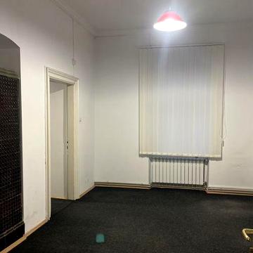 Продаж 3-км квартири в центрі Львова біля університету І.Франка