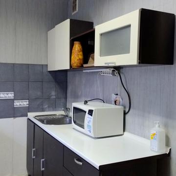 Червоної Калини проспект, 5