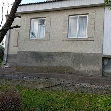 Продам будинок в місті Золочів,район Заріччя