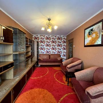 Соборності просп., 10