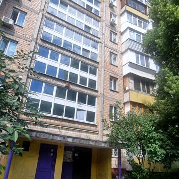 Європейського Союзу просп. (Правди), 3