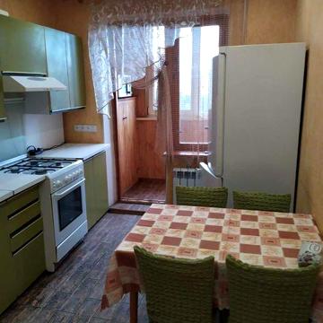 СДАМ  2-ком.  ул. Вильямса д. 52/ Южный  рынок
