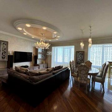 Продам 3к квартиру вул. Херсонська, 9