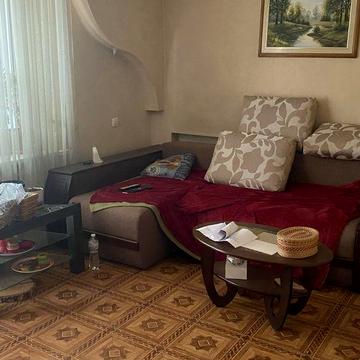 Продам 2-кімнатну квартиру в Центрально-Міському районі