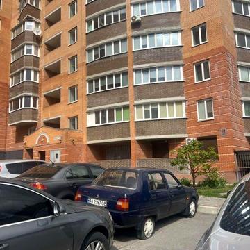 Продам 3-К з ремон. без комісії. Леваневського