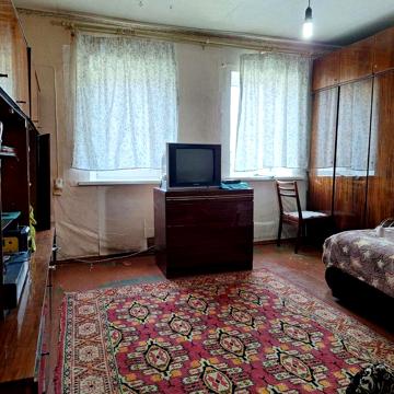 Будинок, 42 м² Коротич.