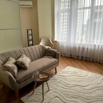 Оренда світла 1‑к квартира, 48 м² ЖК “Південна Брама”, Осокорки
