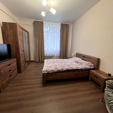 Миколи Пирогова вул., 36