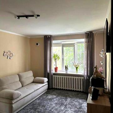 Продам квартиру (гостинка)
