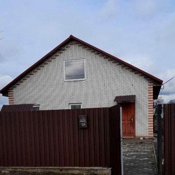 Продаж будинку в с. Рогозів