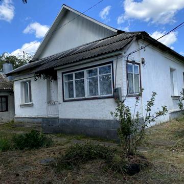 Продам дом возле Люботина