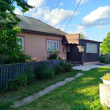 Продаеться будинок. С. Журавка. Чернігівська область.