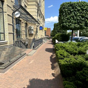 Демяна Попова вул., 22