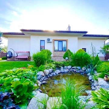 Будинок на Газовику в найпрестижнішому районі. 10 соток. В НАЯВНОСТІ!