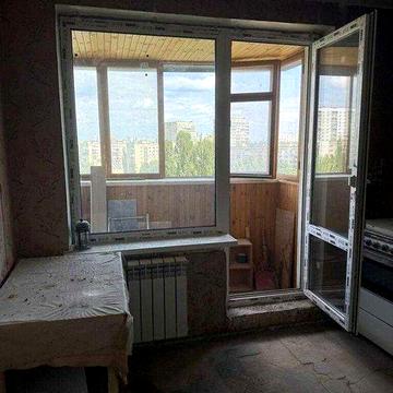 Продається 2-х кімнатна кв. Русанівська Набережна 6. Русанівка. Тк
