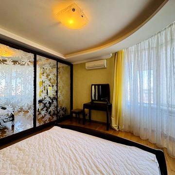 Продаж 3 кім.квартири, вул Осіння 33